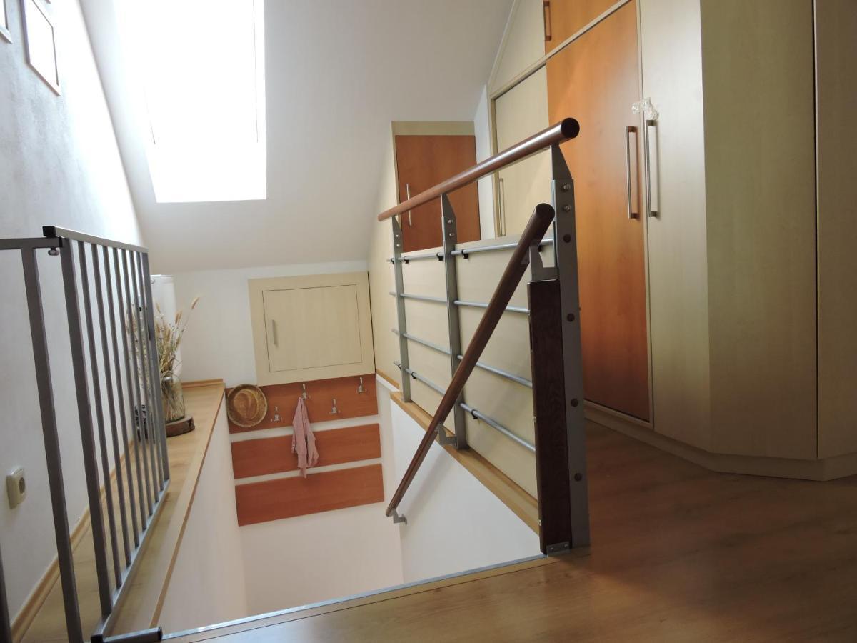 Apartment Pod Zakovou Horou Frysava